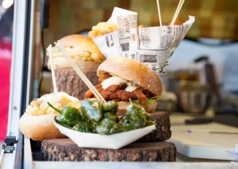 L'Ajuntament de Figueres obre la convocatòria per a estands del Rampell 2026