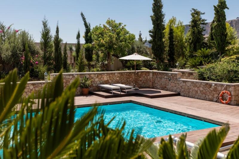 Interior piscina coberta